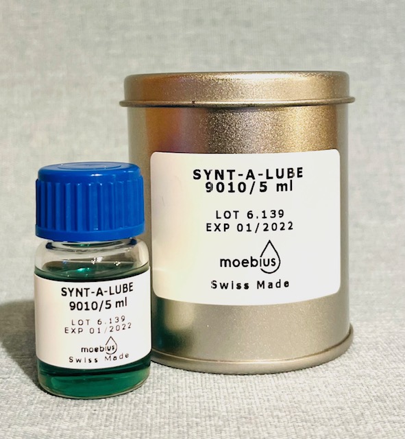 合成オイル Moebius Synt-A-Lube 9010 